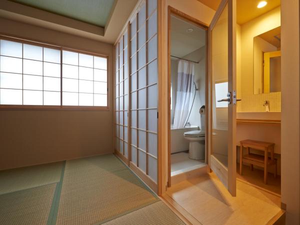 Guesthouse Soi : photo 5 de la chambre chambre de style japonais avec salle de bains privative