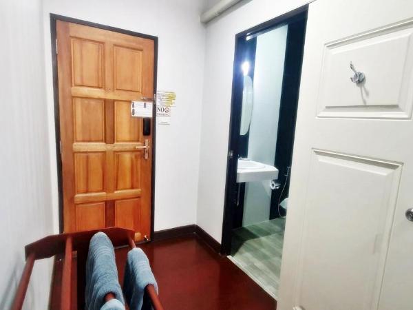 OB ARUN House : photo 4 de la chambre chambre double avec salle de bains privative