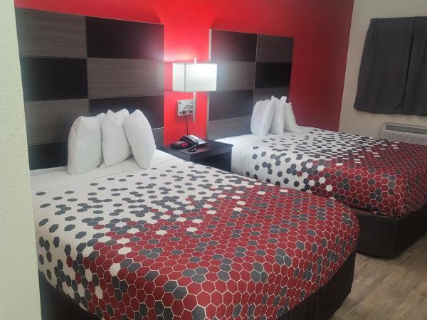 Econo Lodge Inn & Suites Downtown San Antonio Riverwalk Area : photo 1 de la chambre chambre standard avec 2 lits queen-size - non-fumeurs