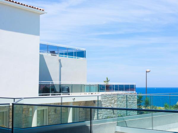 Hotel Revellata & Spa : photo 6 de la chambre xl – chambre triple avec balcon