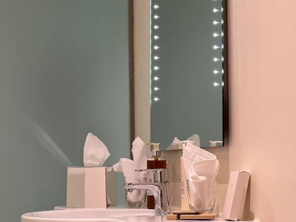 Hotel Platzhirsch : photo 6 de la chambre chambre lit king-size supérieure