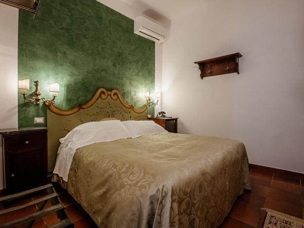 Palazzo Giunta - Porta Marina Ortigia : photo 7 de la chambre chambre double avec balcon