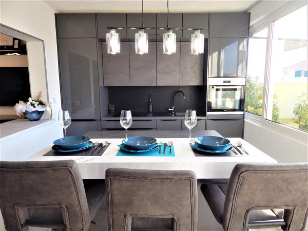 Apartments CVITA Holiday : photo 8 de la chambre appartement 3 chambres