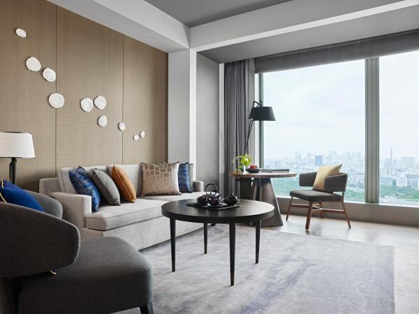 Four Seasons Hotel Tokyo at Otemachi : photo 4 de la chambre suite exécutive