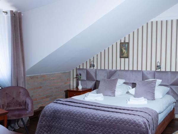 Hotel Wenecki : photo 2 de la chambre chambre double