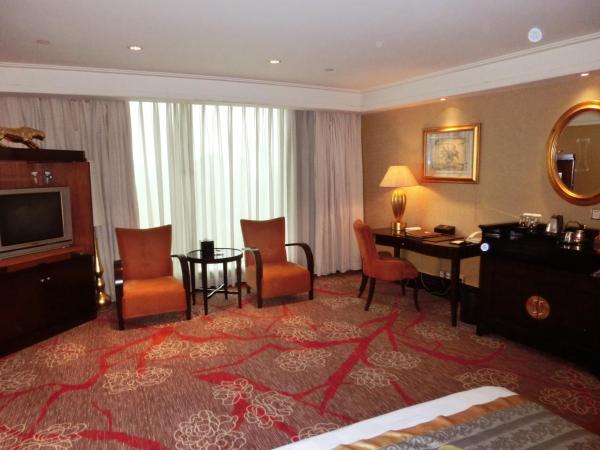 Royal Mediterranean Hotel : photo 6 de la chambre chambre lits jumeaux deluxe