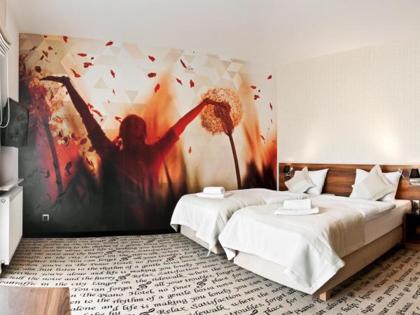 Hotel Piano : photo 6 de la chambre chambre lits jumeaux