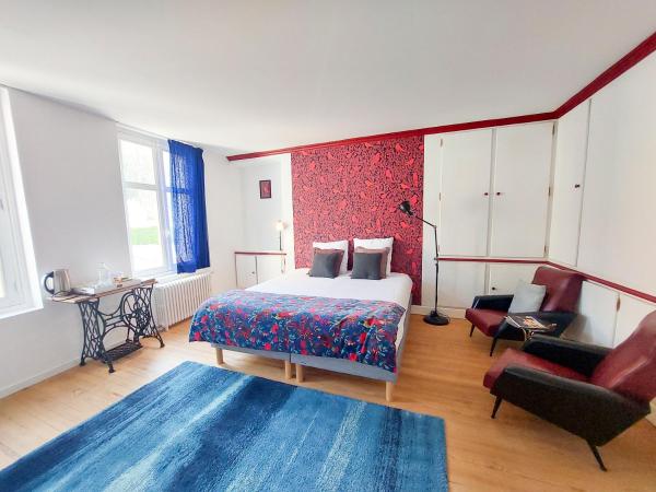 Le Huis Clos : photo 3 de la chambre suite familiale