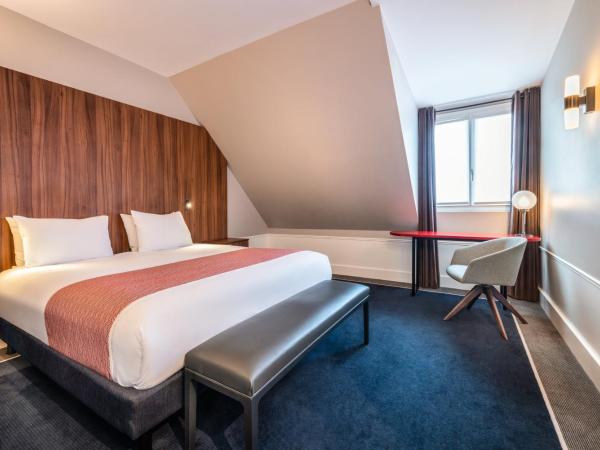 Holiday Inn Paris - Gare de Lyon Bastille, an IHG Hotel : photo 6 de la chambre suite lit king-size avec canapé-lit