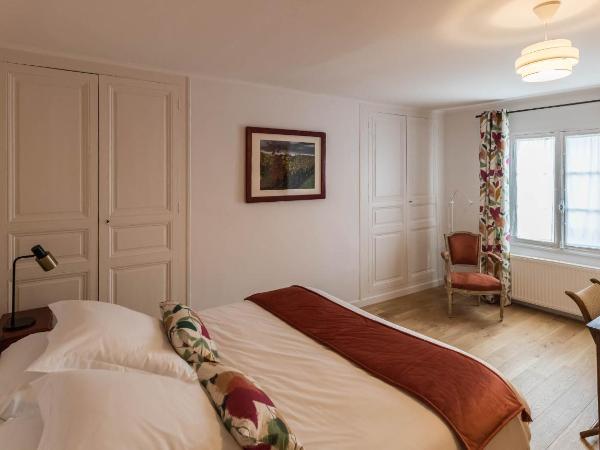 Couette et café Saumur : photo 4 de la chambre chambre double ou lits jumeaux