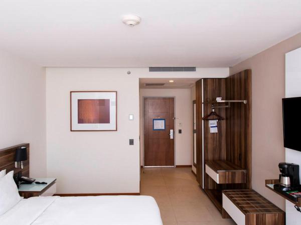 Holiday Inn Express Puerto Vallarta, an IHG Hotel : photo 4 de la chambre chambre lit king-size standard