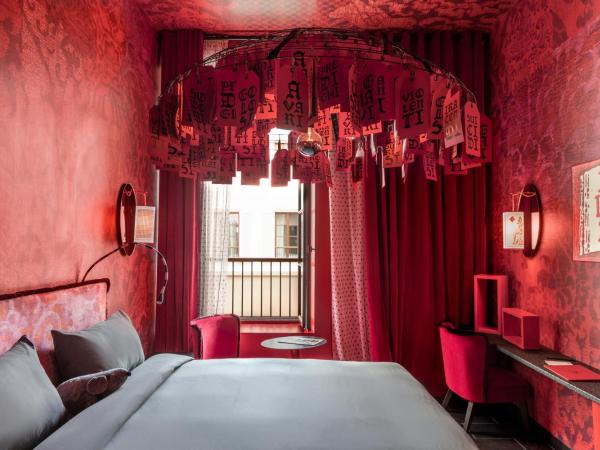 25hours Hotel Florence Piazza San Paolino : photo 3 de la chambre chambre moyenne inferno