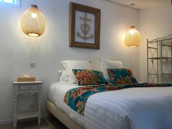 L'Estrambord de Camargue : photo 1 de la chambre chambre double supérieure