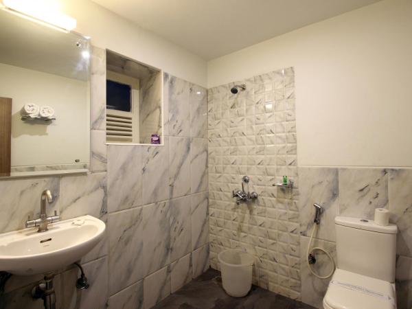 Taj Mahal Hotel Abids : photo 1 de la chambre suite junior