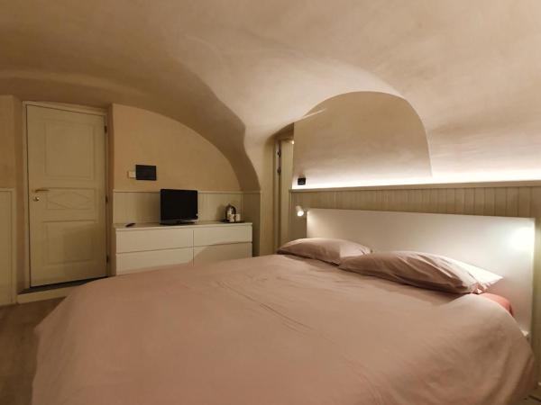 Casa De Giorgis : photo 3 de la chambre chambre double avec salle de bains privative