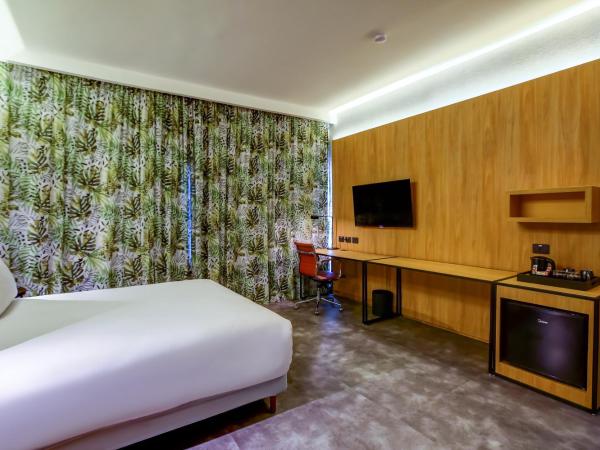 Hilton Garden Inn Rebouças : photo 2 de la chambre chambre lit king-size supérieure