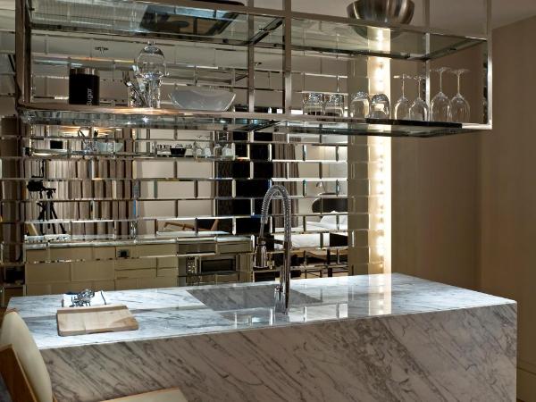 Witt Istanbul Suites : photo 3 de la chambre chambre lit king-size panoramique