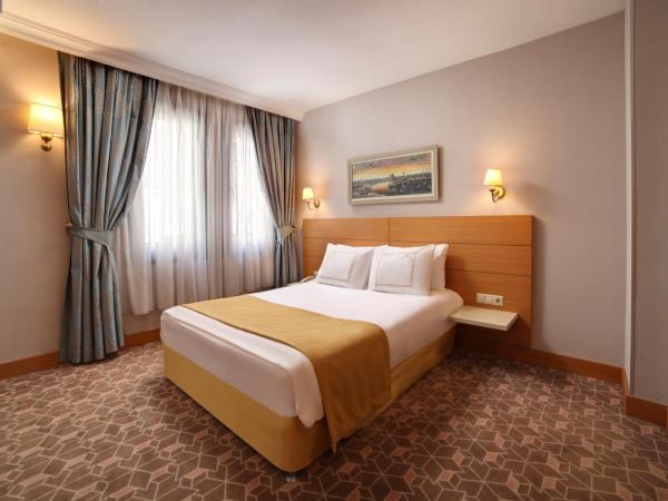 Almina Guest House : photo 3 de la chambre chambre double standard - bâtiment annexe