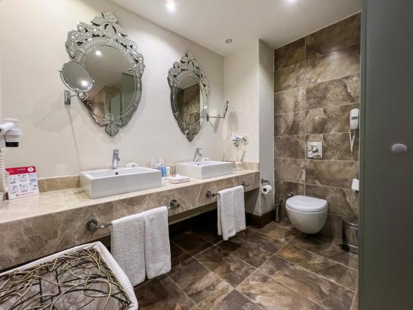 Kaya Izmir Thermal & Convention : photo 8 de la chambre suite lit king-size