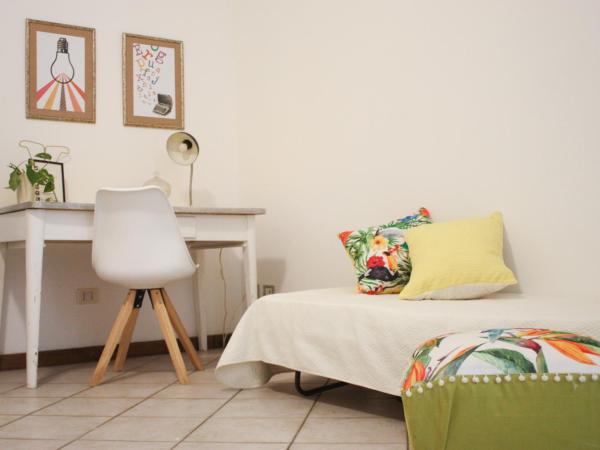 Sa Prazza GuestHouse : photo 8 de la chambre chambre double avec salle de bains privative