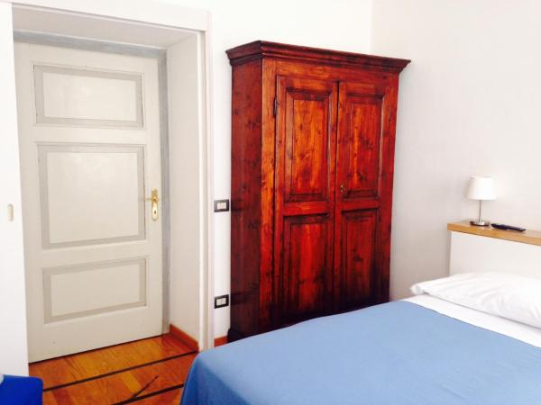 B&B Entro Le Mura : photo 4 de la chambre chambre double ou lits jumeaux - vue sur jardin