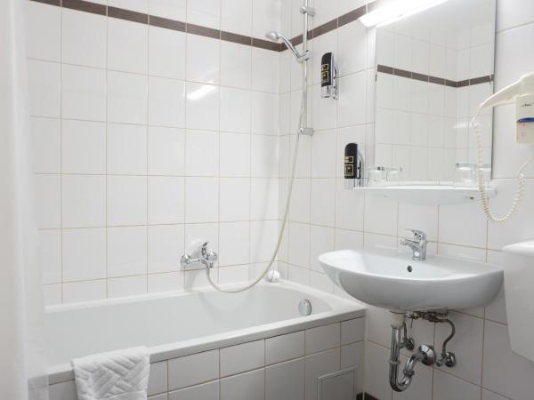 Hotel Kaffeemühle : photo 10 de la chambre chambre triple