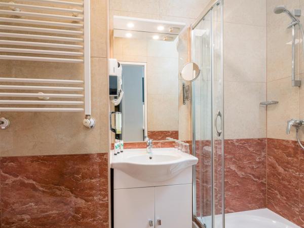 Best Western Plus Celebrity Suites : photo 4 de la chambre suite 1 chambre supérieure