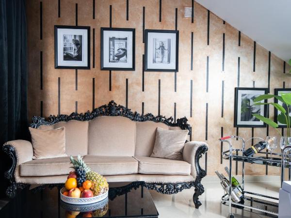 Hotel Luxor : photo 2 de la chambre suite deluxe avec baignoire spa