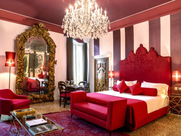 Excess Venice Boutique Hotel & Private Spa - Adults Only : photo 1 de la chambre suite junior deluxe - vue sur canal 