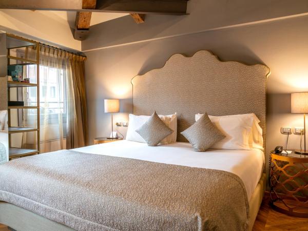 Excess Venice Boutique Hotel & Private Spa - Adults Only : photo 2 de la chambre suite junior supérieure - vue sur canal