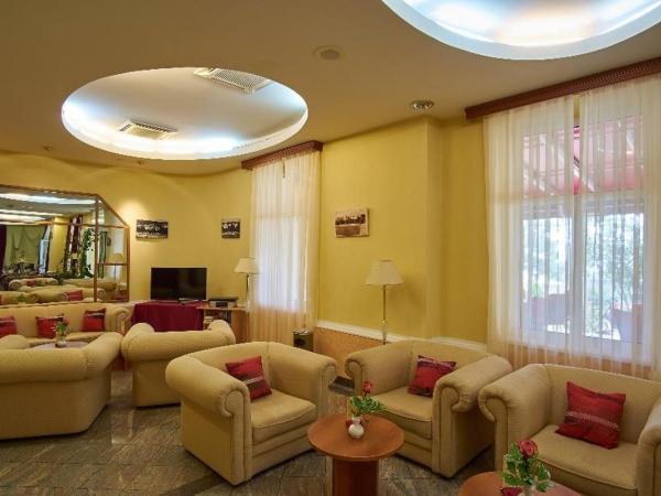 Hotel Vila Ružica- glavna zgrada i depandanse : photo 5 de la chambre suite junior avec balcon