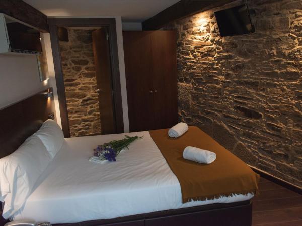 Pensión A Casa do Peregrino : photo 3 de la chambre chambre double ou lits jumeaux