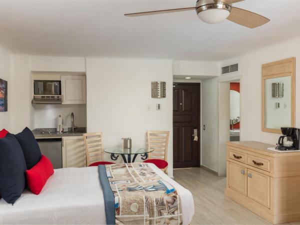 Marina Fiesta Resort & Spa, A La Carte All Inclusive Optional : photo 3 de la chambre suite grand luxe