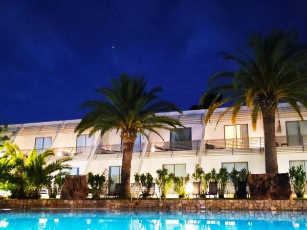 Palacio São Silvestre-Boutique Hotel : photo 9 de la chambre chambre double de luxe avec balcon - vue sur piscine