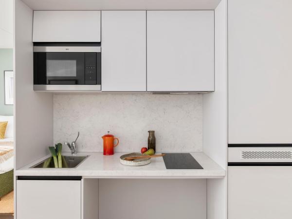 COVE Centrum : photo 2 de la chambre studio - accessible aux personnes à mobilité réduite