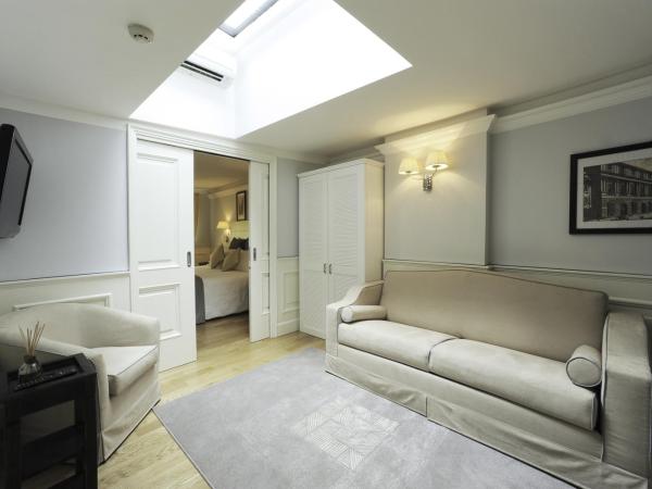 Hotel Bologna ***S : photo 10 de la chambre suite - terrasse et bain à remous