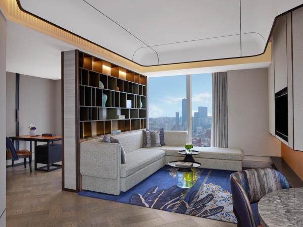 Conrad Shanghai : photo 8 de la chambre suite premium lit king-size