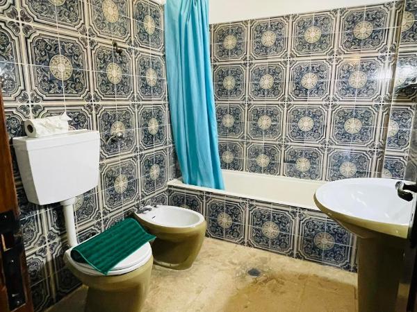 Casa Do Canto : photo 1 de la chambre chambre double ou lits jumeaux avec lit d'appoint