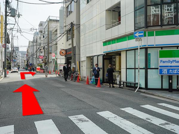 Yeah Room Namba : photo 3 de la chambre chambre lits jumeaux avec salle de bains privative