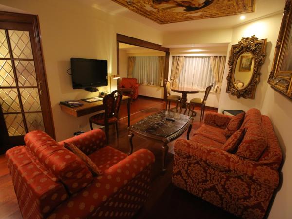 Hotel The Royal Plaza : photo 2 de la chambre maharaja one bedroom suite -  wifi, 15% discount on food & soft beverages, spa & saloon services