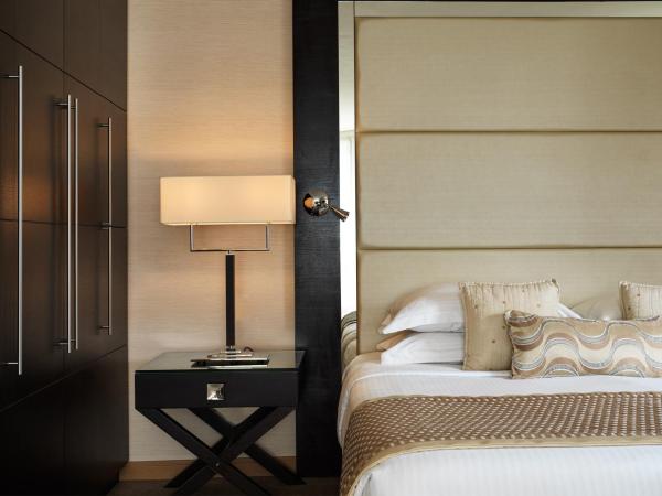 Galaxy Iraklio Hotel : photo 3 de la chambre suite exécutive