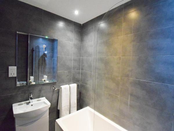 Pembridge Palace Hotel : photo 8 de la chambre chambre triple