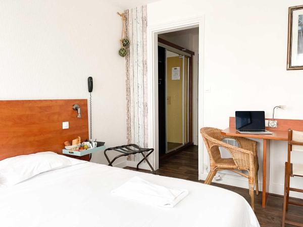 Hotel les Alignements : photo 6 de la chambre chambre triple standard