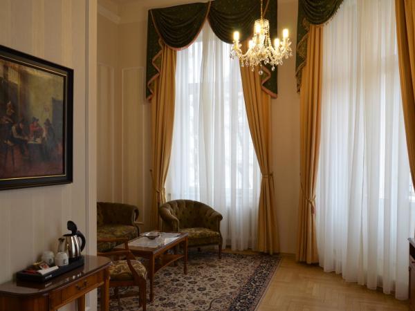 Bristol Palace : photo 2 de la chambre suite