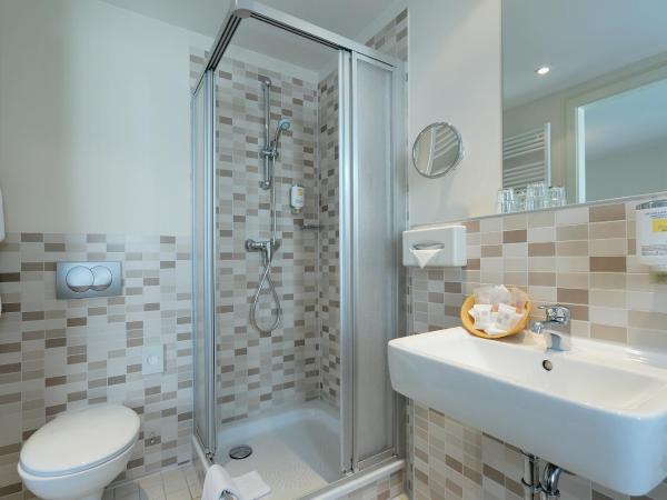 Best Western Hotel am Spittelmarkt : photo 5 de la chambre chambre triple avec lit double