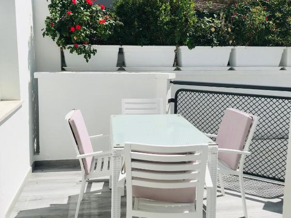 Residence Villa Ofelia : photo 4 de la chambre appartement 1 chambre avec terrasse (4 adultes)