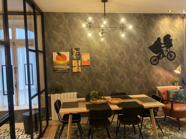 Pensión Boutique Caravan Cinema : photo 4 de la chambre appartement 3 chambres