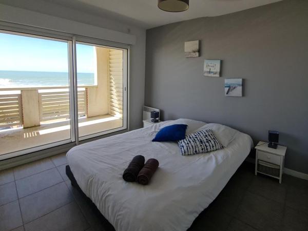 Résidence Pasino : photo 6 de la chambre appartement - vue sur mer