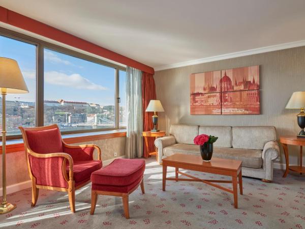 InterContinental Budapest, an IHG Hotel : photo 1 de la chambre grande suite château avec lit king-size - vue sur fleuve