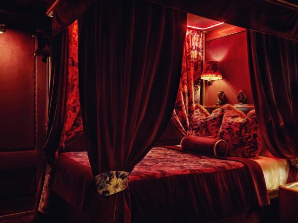 House of Gods Royal Mile : photo 1 de la chambre four poster classic room